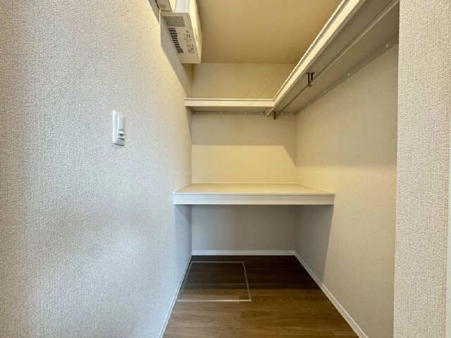 ウォークインクローゼット