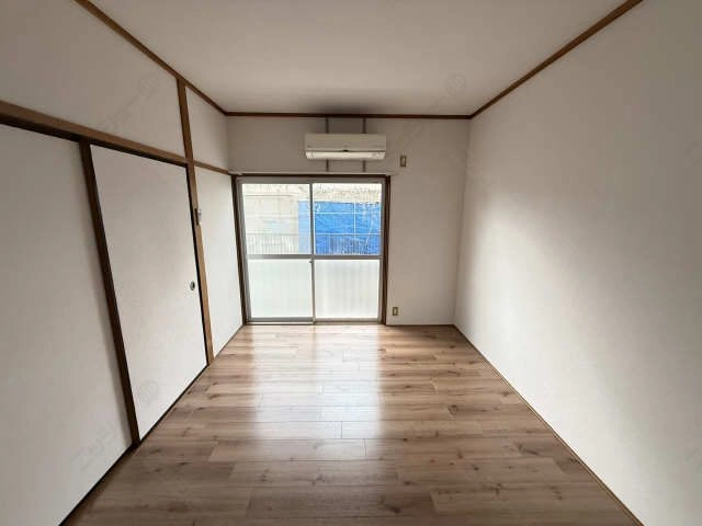 室内（南洋間）