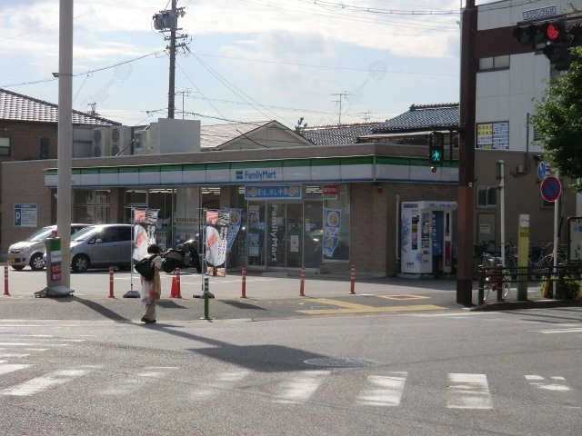 コンビニエンスストア