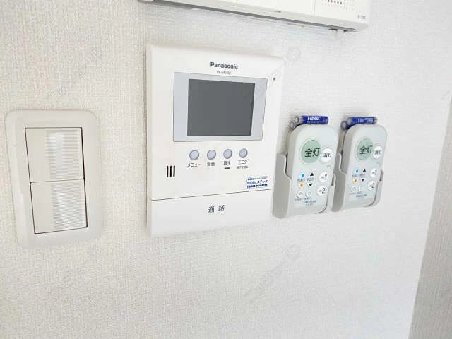モニター付きインターホン