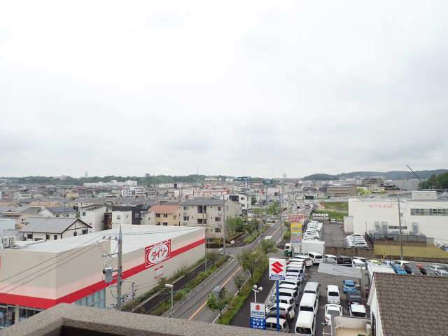 洋室バルコニーからの眺望