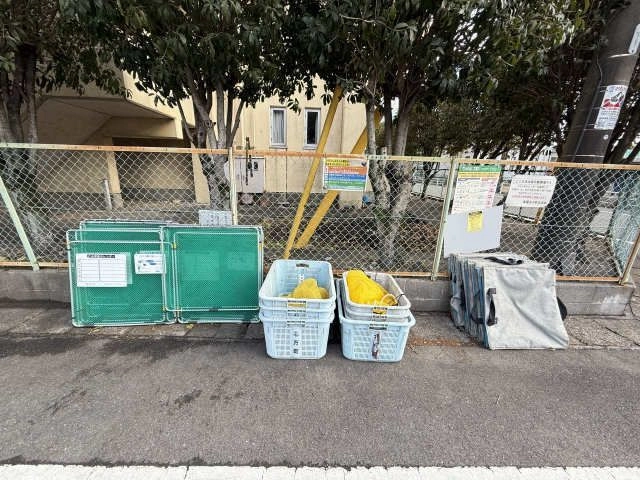 ゴミステーション