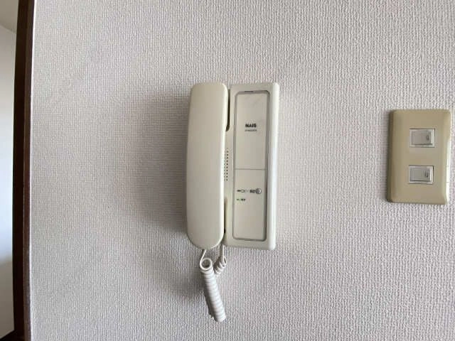 インターホン