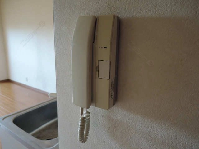 インターホン」