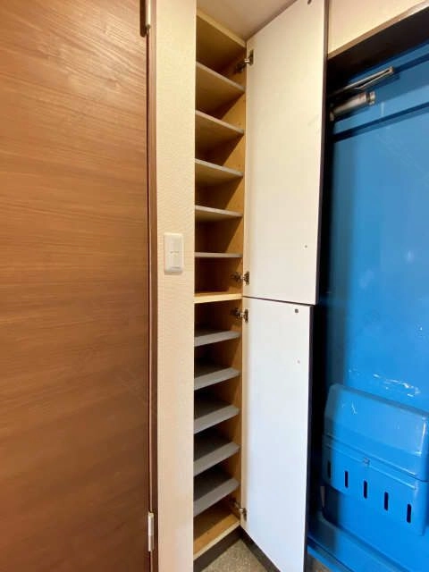 シューズBOX