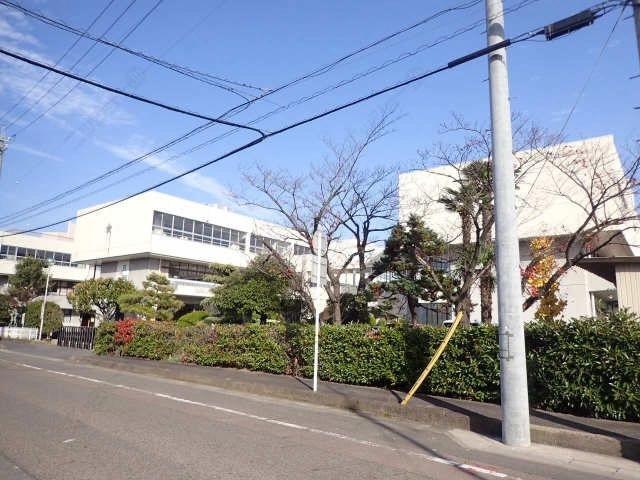 穂積小学校