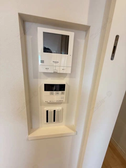 モニター付きインターホン