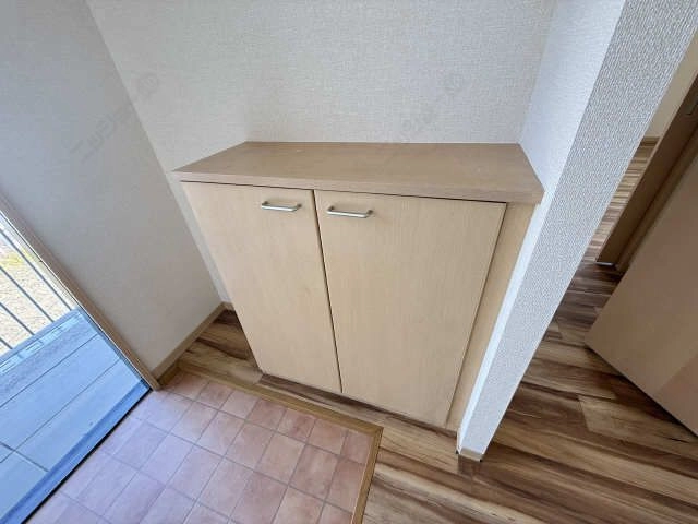 シューズボックス