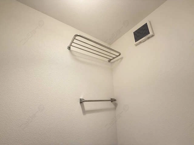 トイレ収納棚