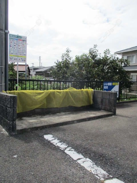 ゴミ置場