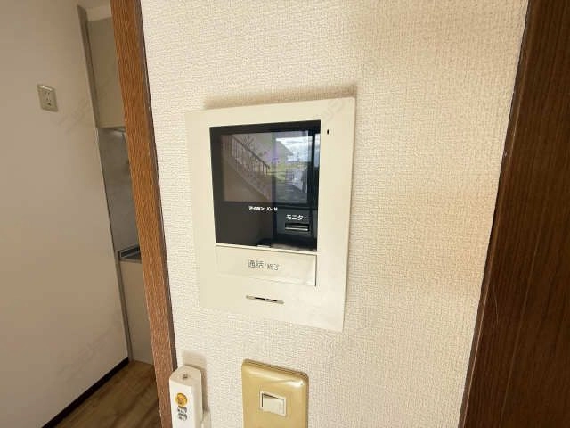 モニター付きインターホン