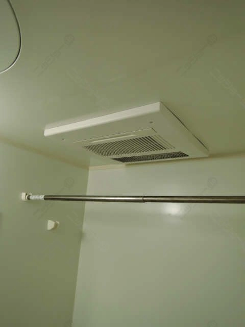 浴室暖房乾燥機