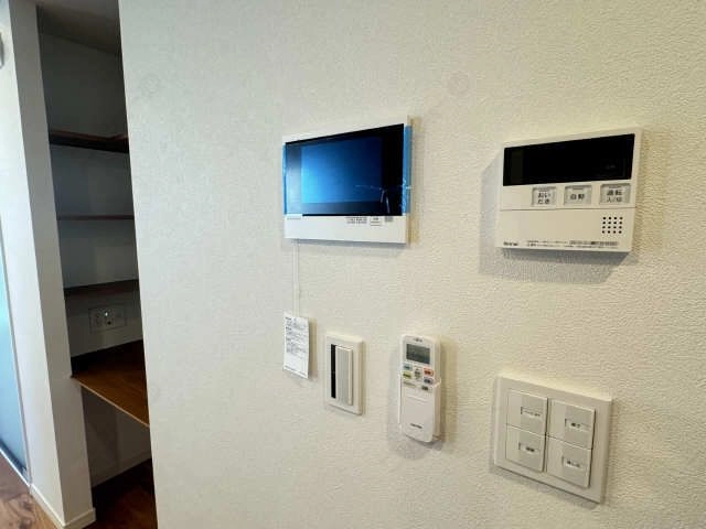 モニター付きインターホン