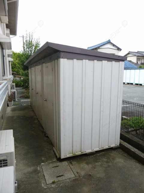 B棟物置