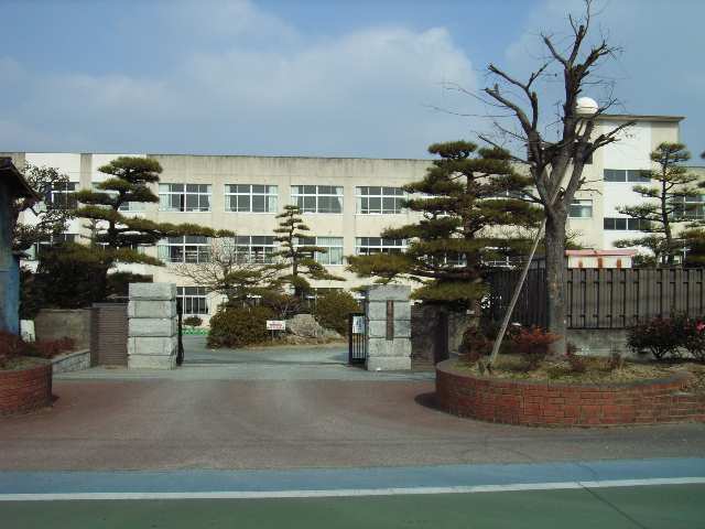小学校徒歩６分