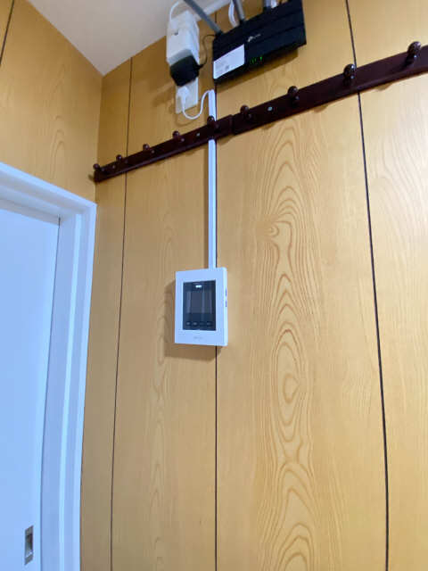 モニター付きインターホン