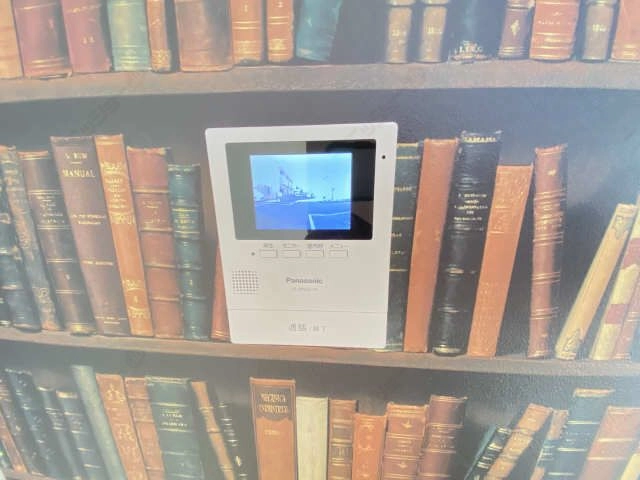 モニター付きインターホン