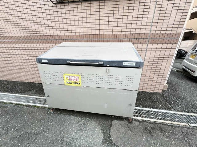 ゴミ捨て場