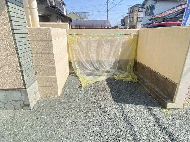 ゴミ捨て場