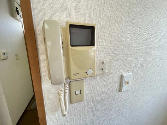 モニター付きインターホン