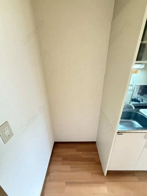 冷蔵庫置き場