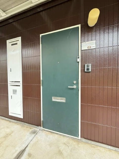 玄関扉