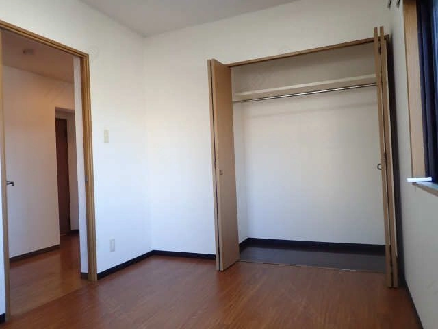 収納（北洋間）