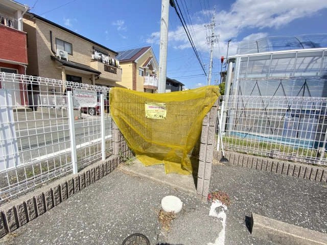 敷地内ゴミ置き場