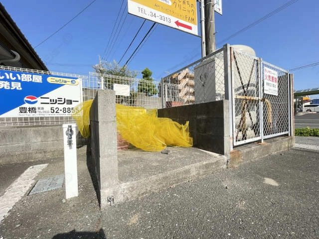 敷地内ゴミ置き場