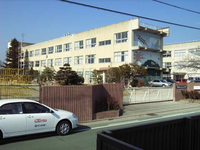 岩田小学校