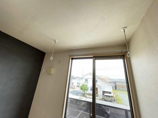 2階東洋間室内物干