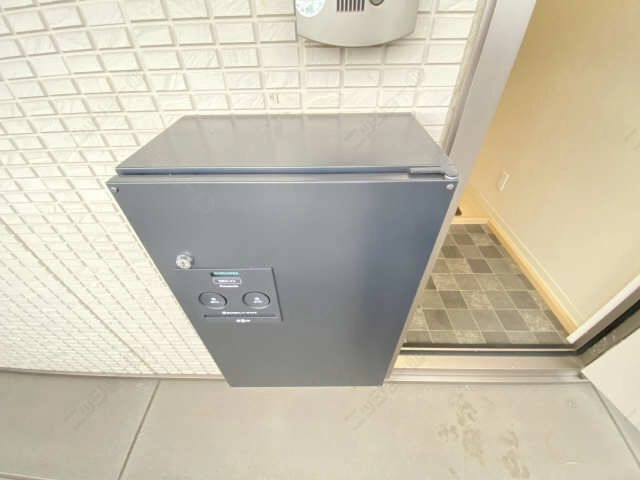宅配ボックス