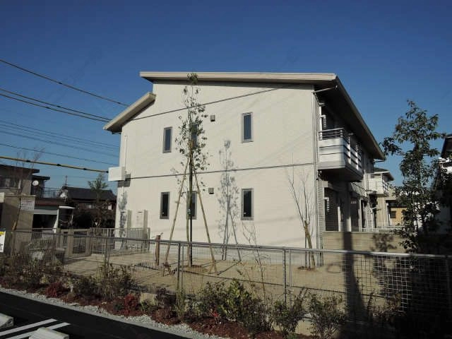 物件西側