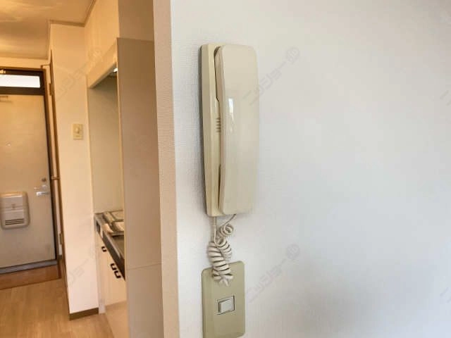 インターホン