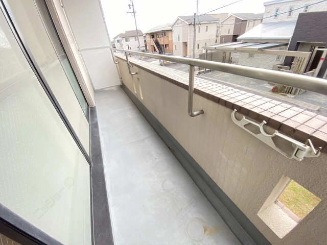 バルコニ  ー