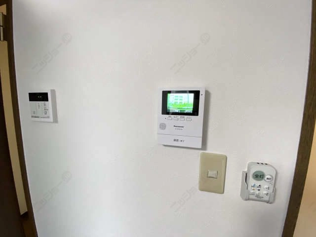 モニター付きインターホン