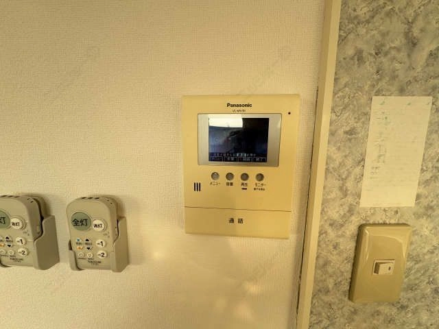 モニター付きインターホン