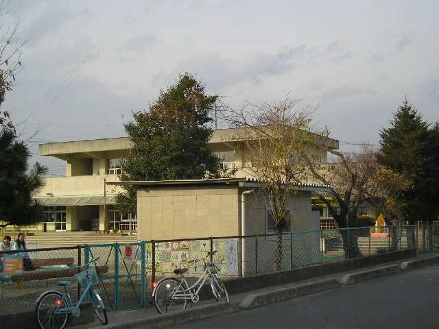 泊山幼稚園