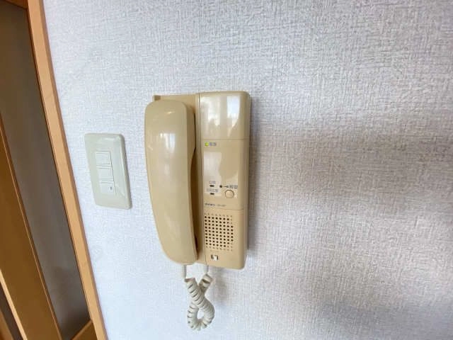 インターホン