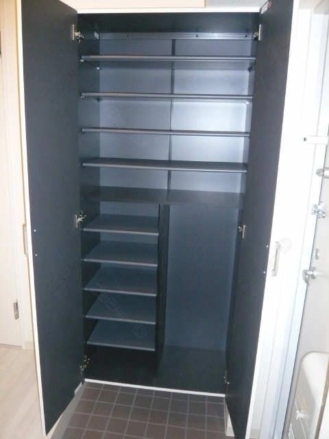 シューズボックス