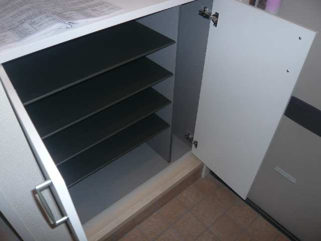 シューズボックス