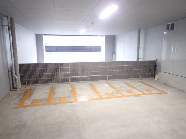 有料原付専用駐輪場