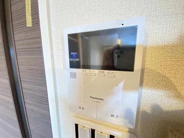 モ  ニター付きインターホン