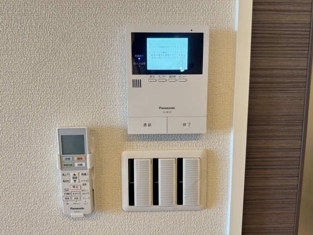 モニター付きインターホン