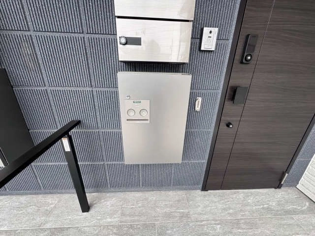 宅配ボックス