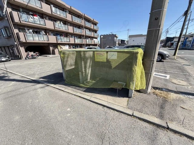 敷地内ゴミ置場