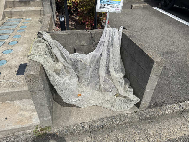 敷地内ゴミ置場