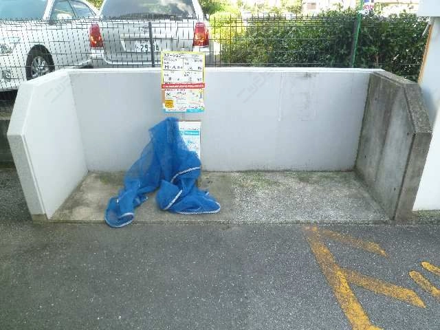 ゴミステーション