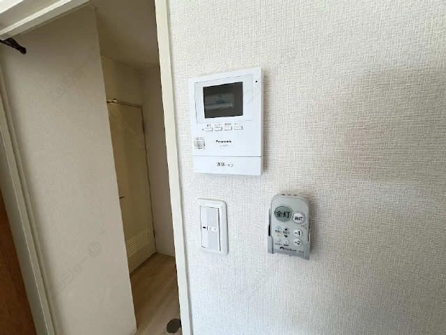 モニター付きインターホン