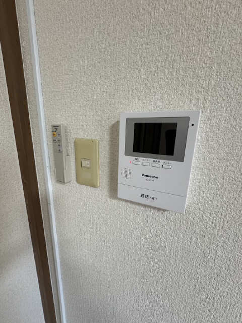 モニター付きインターホン